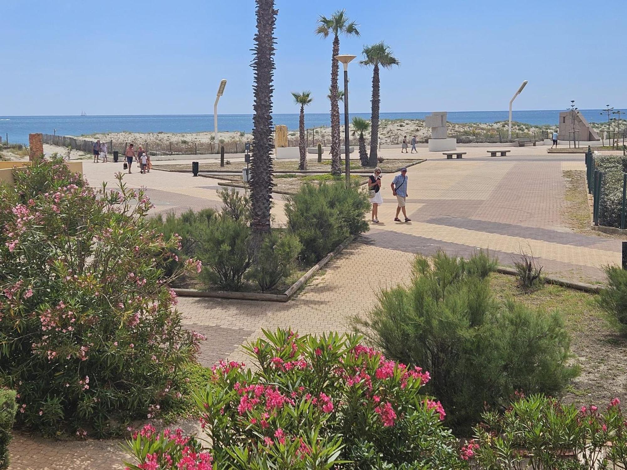Appartement Front De Mer Le Barcarès Екстериор снимка